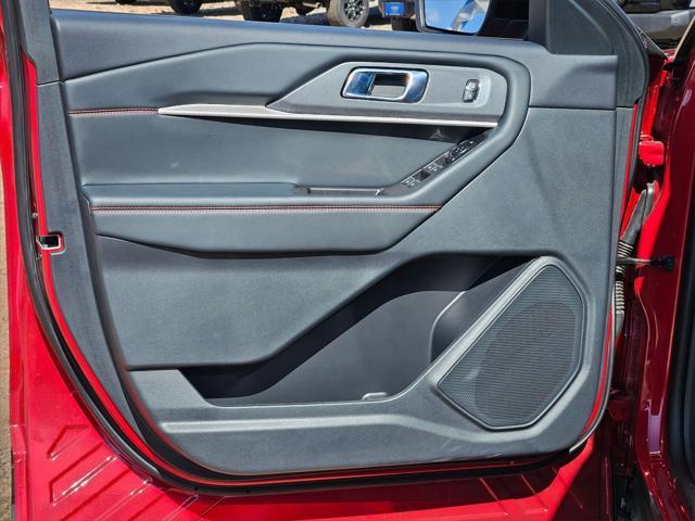 new 2025 Ford Explorer car, priced at $41,185