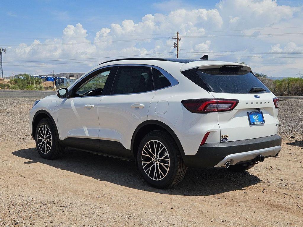 new 2025 Ford Escape PHEV car, priced at $37,010