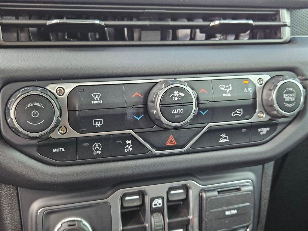 used 2024 Jeep Gladiator car, priced at $42,900