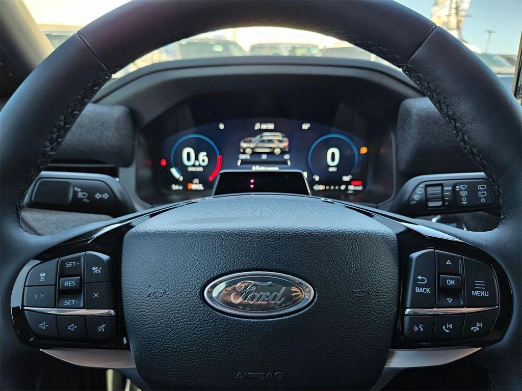 new 2025 Ford Explorer car, priced at $54,945