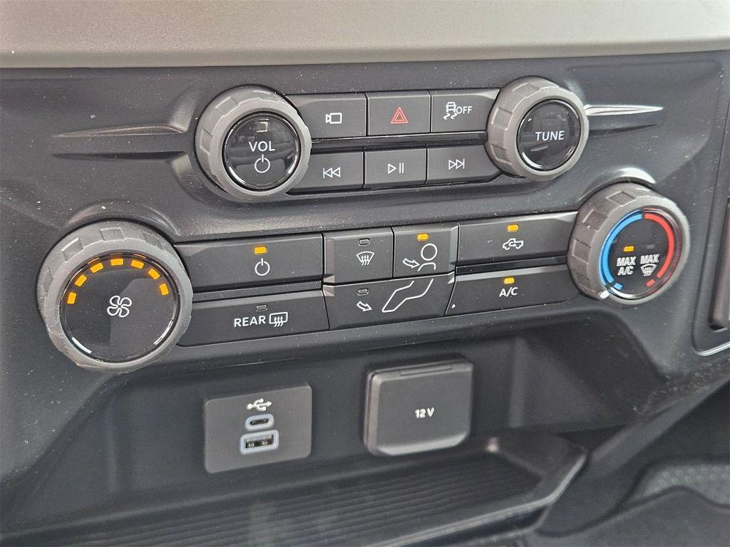 new 2025 Ford F-250 car, priced at $66,225