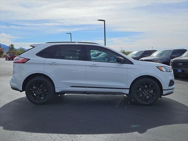 new 2024 Ford Edge car, priced at $31,920