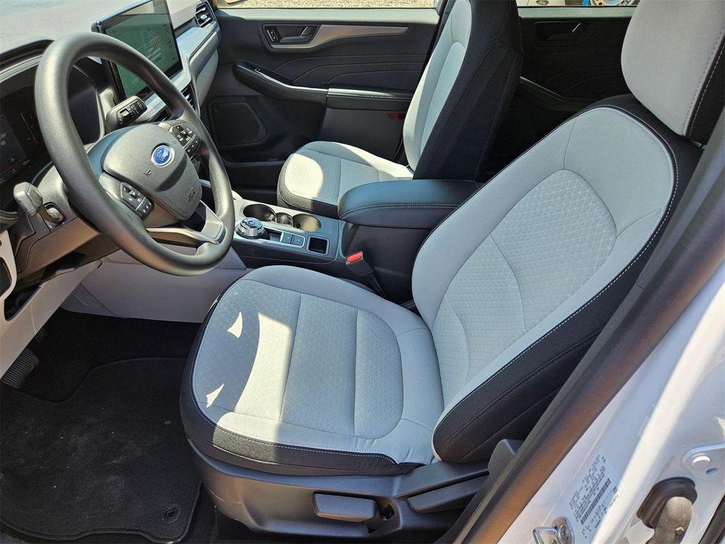 new 2025 Ford Escape car, priced at $25,480