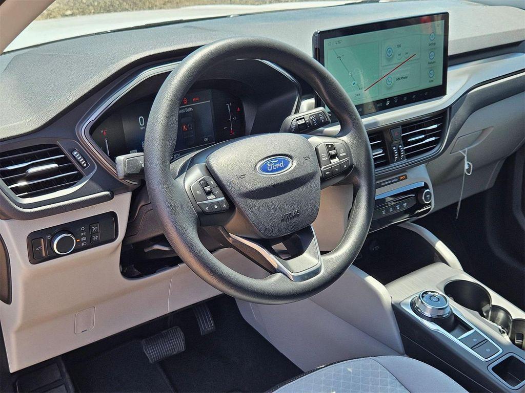 new 2025 Ford Escape car, priced at $25,480