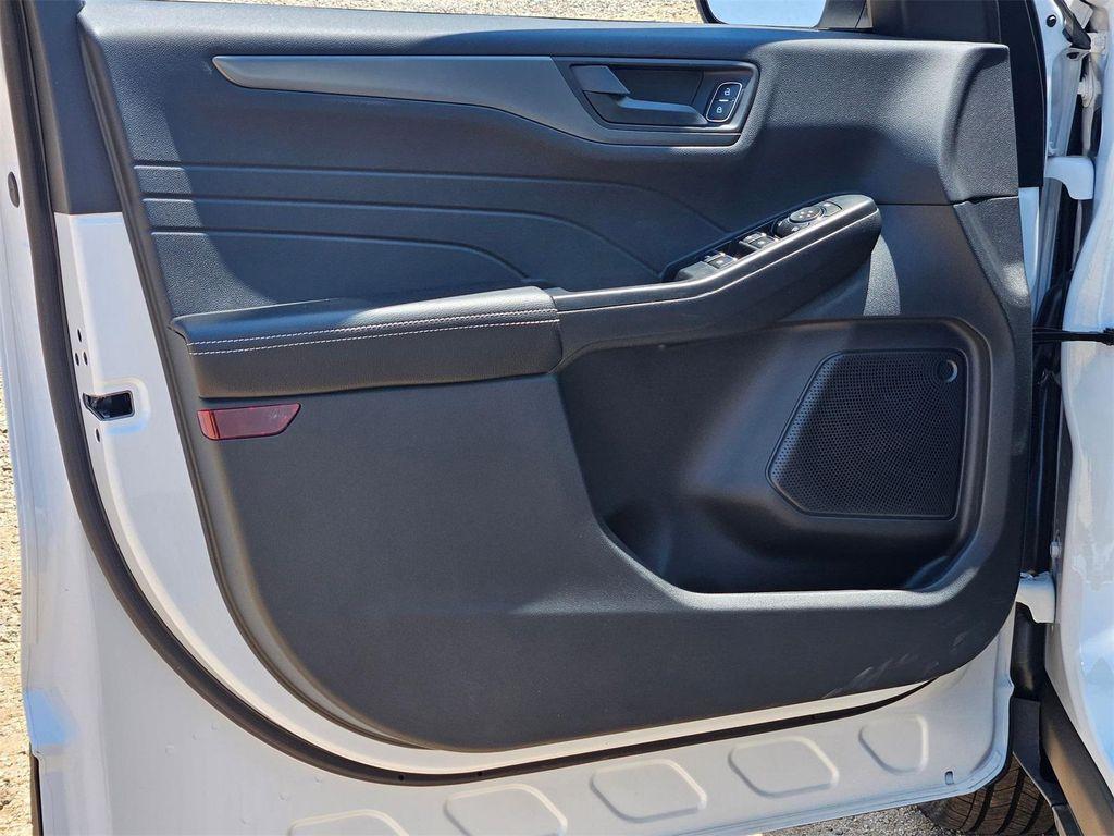 new 2025 Ford Escape car, priced at $25,480