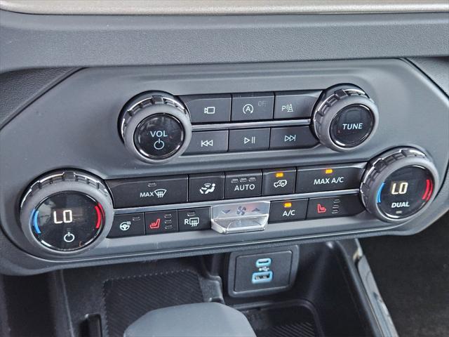 new 2025 Ford Bronco car, priced at $52,120