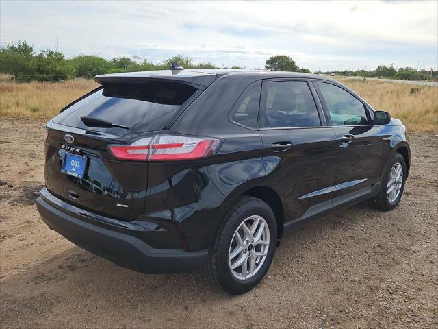 new 2024 Ford Edge car, priced at $30,155