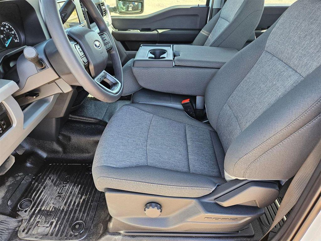 new 2025 Ford F-350 car, priced at $61,920