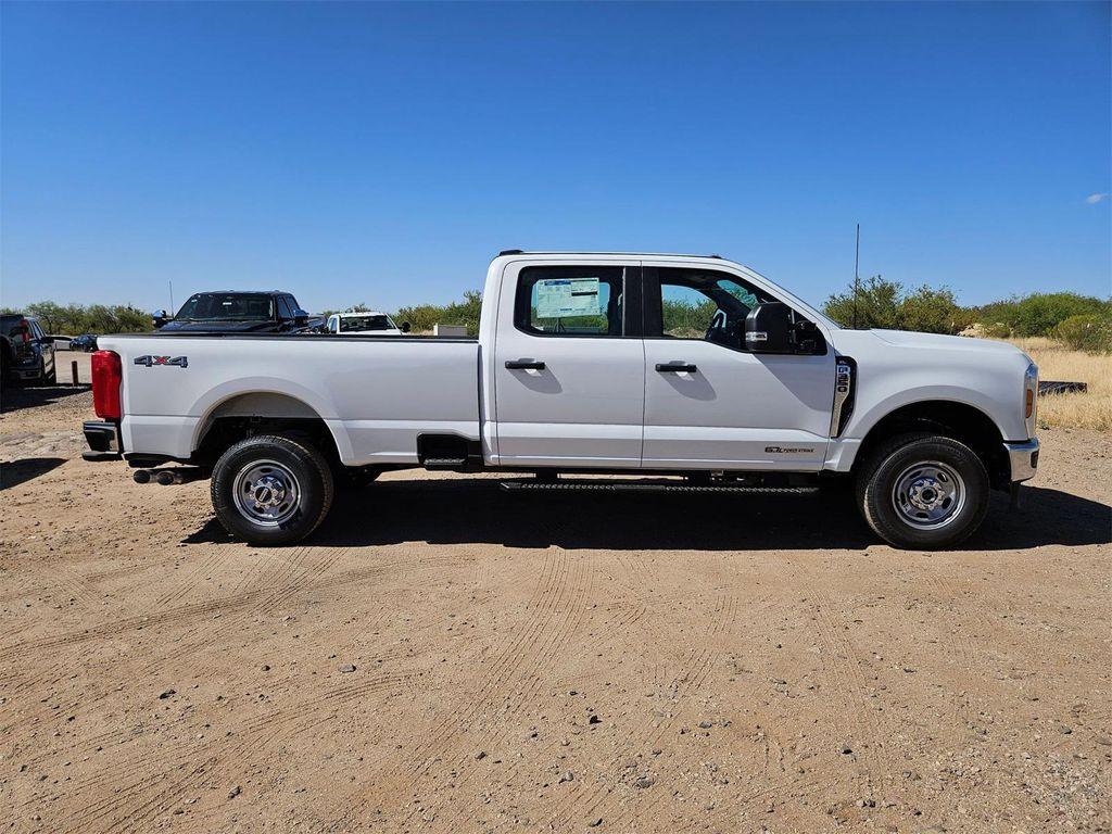 new 2025 Ford F-350 car, priced at $61,920