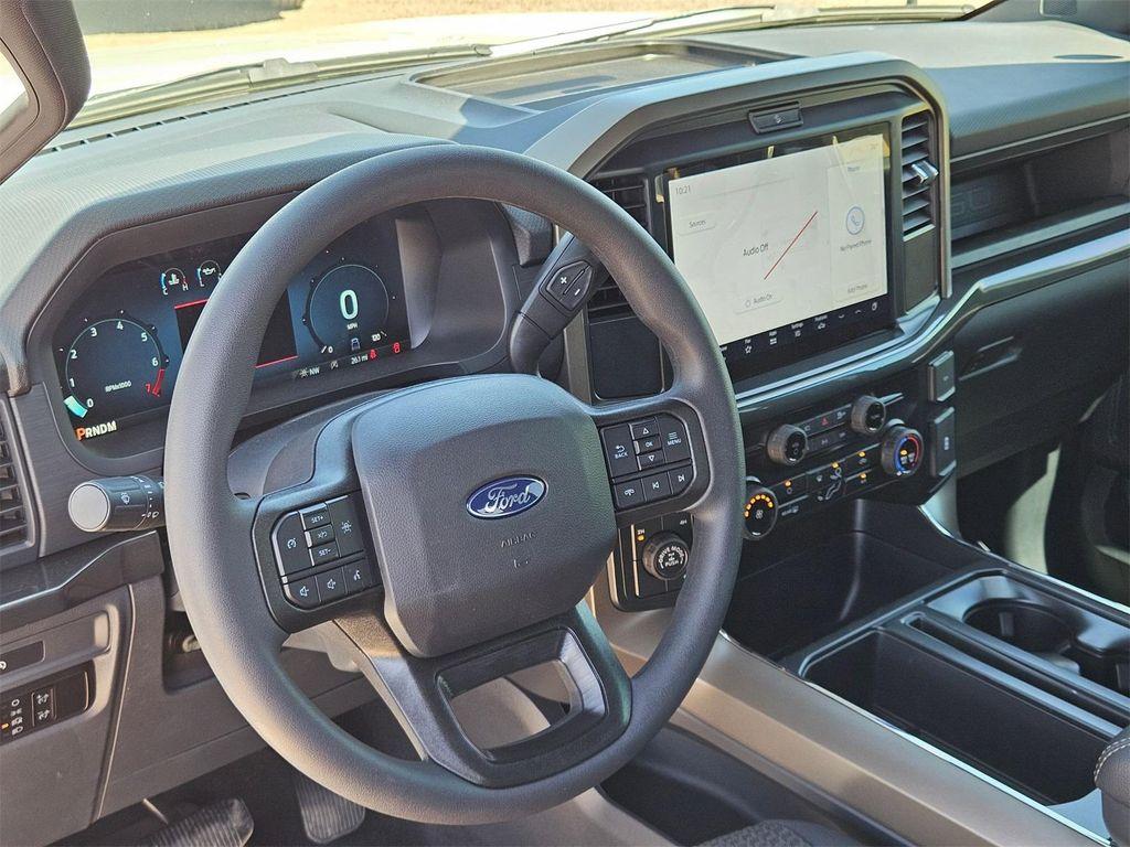 new 2025 Ford F-150 car, priced at $47,190
