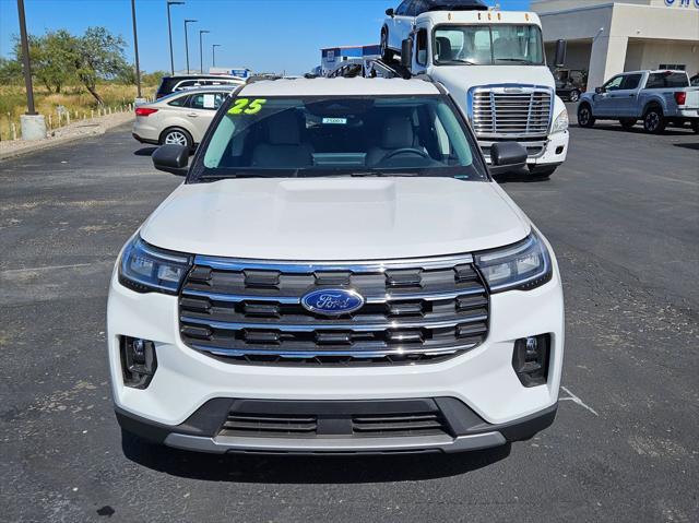 new 2025 Ford Explorer car, priced at $41,505