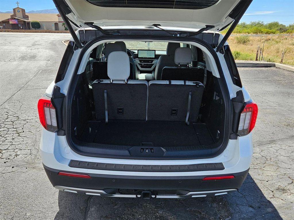 new 2025 Ford Explorer car, priced at $39,505
