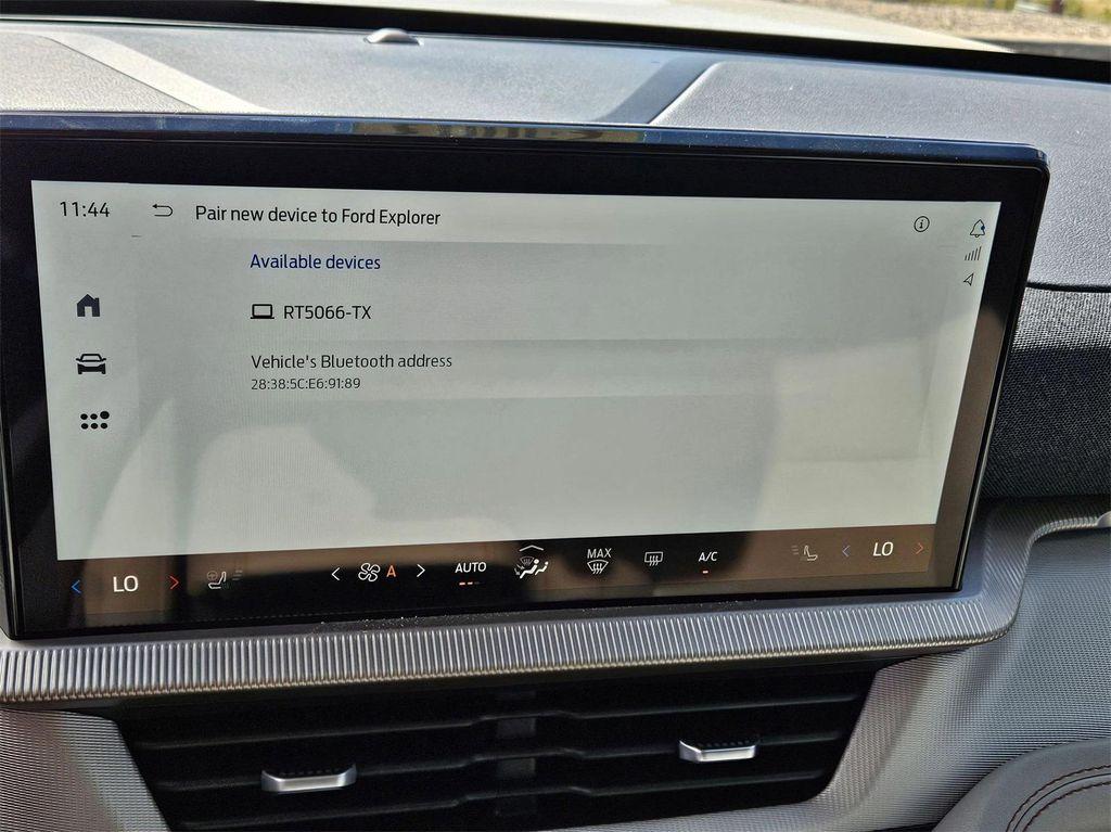 new 2025 Ford Explorer car, priced at $39,505