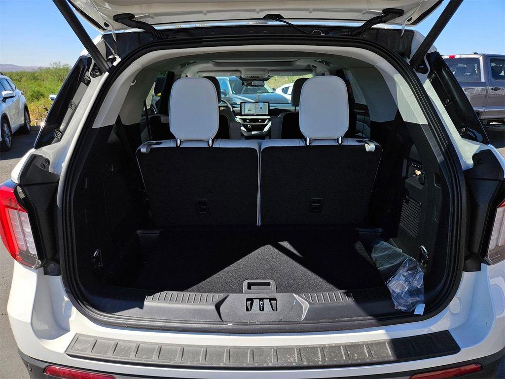 new 2025 Ford Explorer car, priced at $55,740
