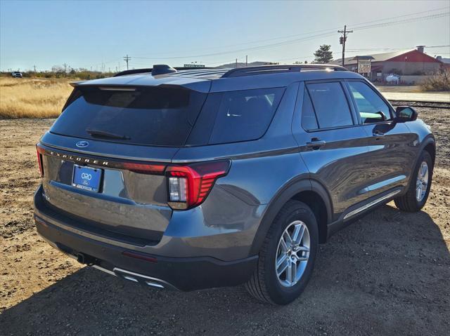 new 2025 Ford Explorer car, priced at $40,310