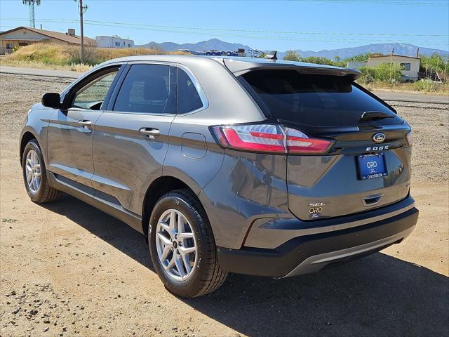 new 2024 Ford Edge car, priced at $33,010