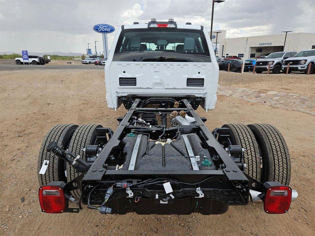 new 2025 Ford F-450 car, priced at $59,910