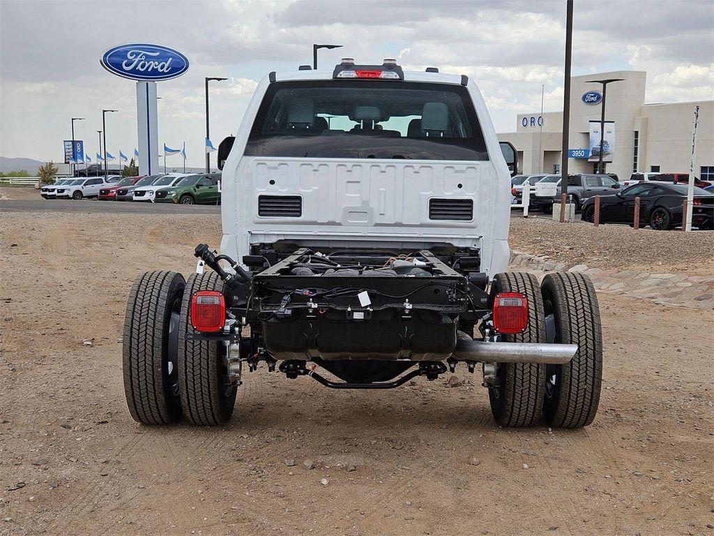 new 2025 Ford F-450 car, priced at $59,910