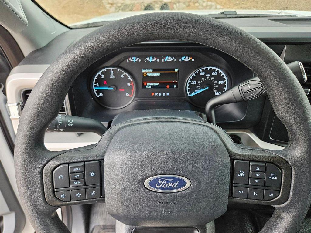 new 2025 Ford F-450 car, priced at $59,910