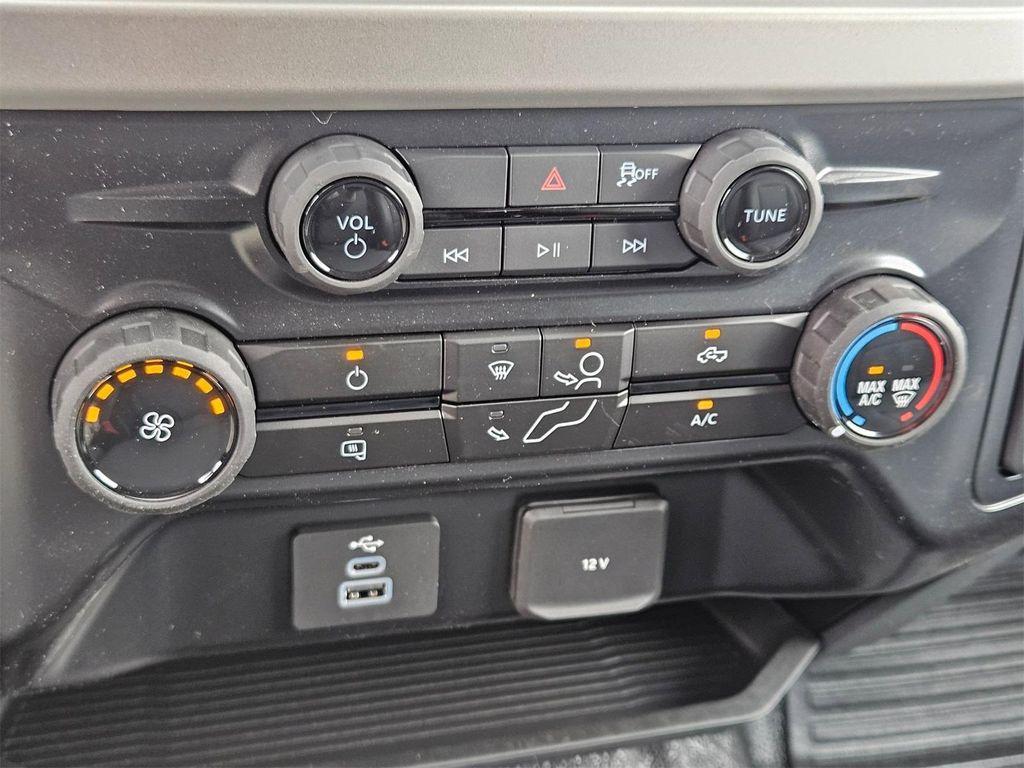 new 2025 Ford F-450 car, priced at $59,910