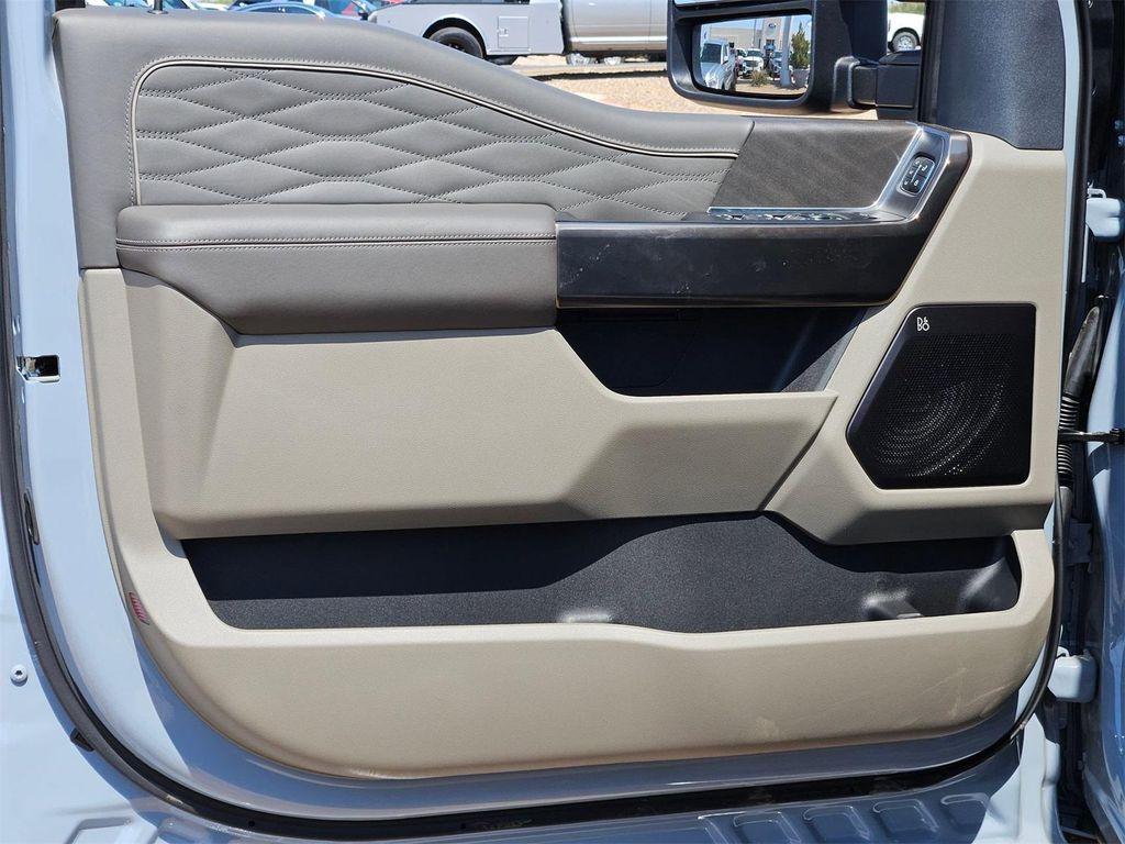 new 2025 Ford F-250 car, priced at $95,600