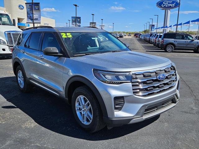 new 2025 Ford Explorer car, priced at $39,350