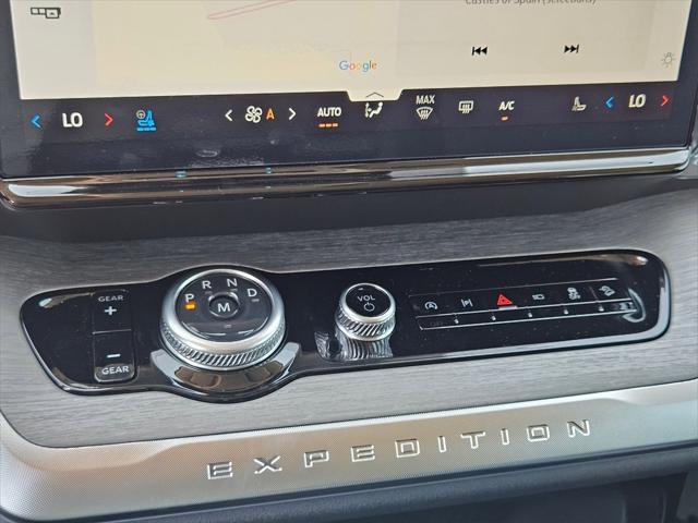 new 2025 Ford Expedition Max car, priced at $86,670