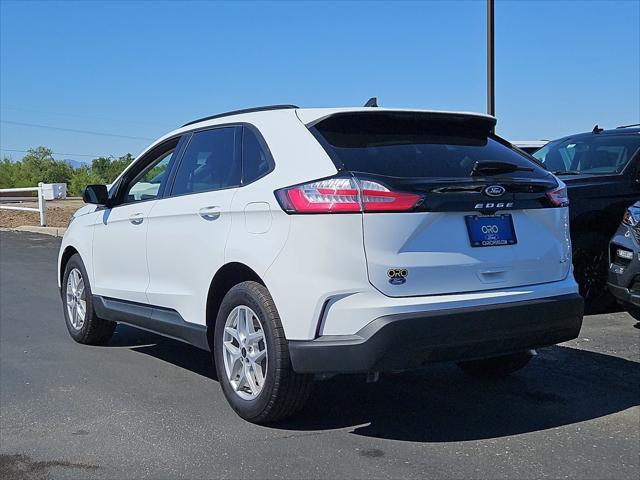 new 2024 Ford Edge car, priced at $30,320