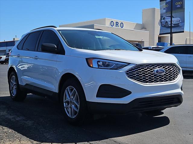 new 2024 Ford Edge car, priced at $30,320