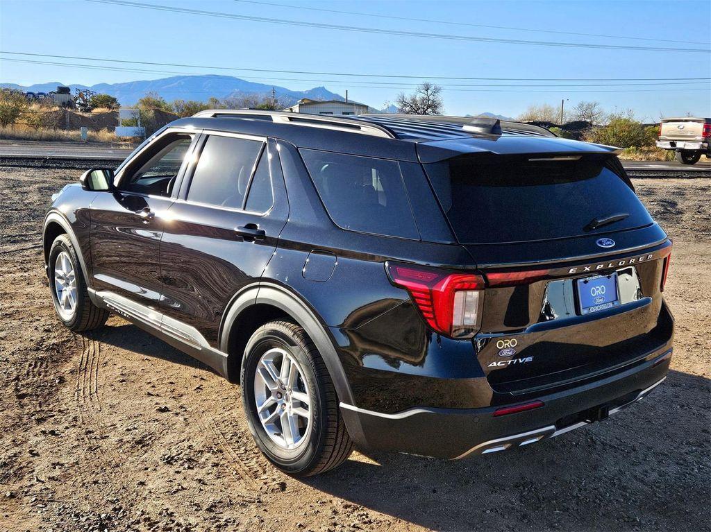 new 2025 Ford Explorer car, priced at $39,310