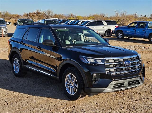 new 2025 Ford Explorer car, priced at $40,310