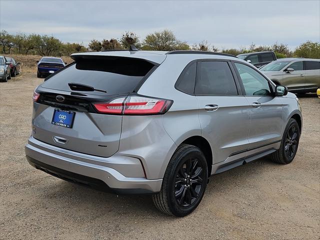 new 2024 Ford Edge car, priced at $31,920