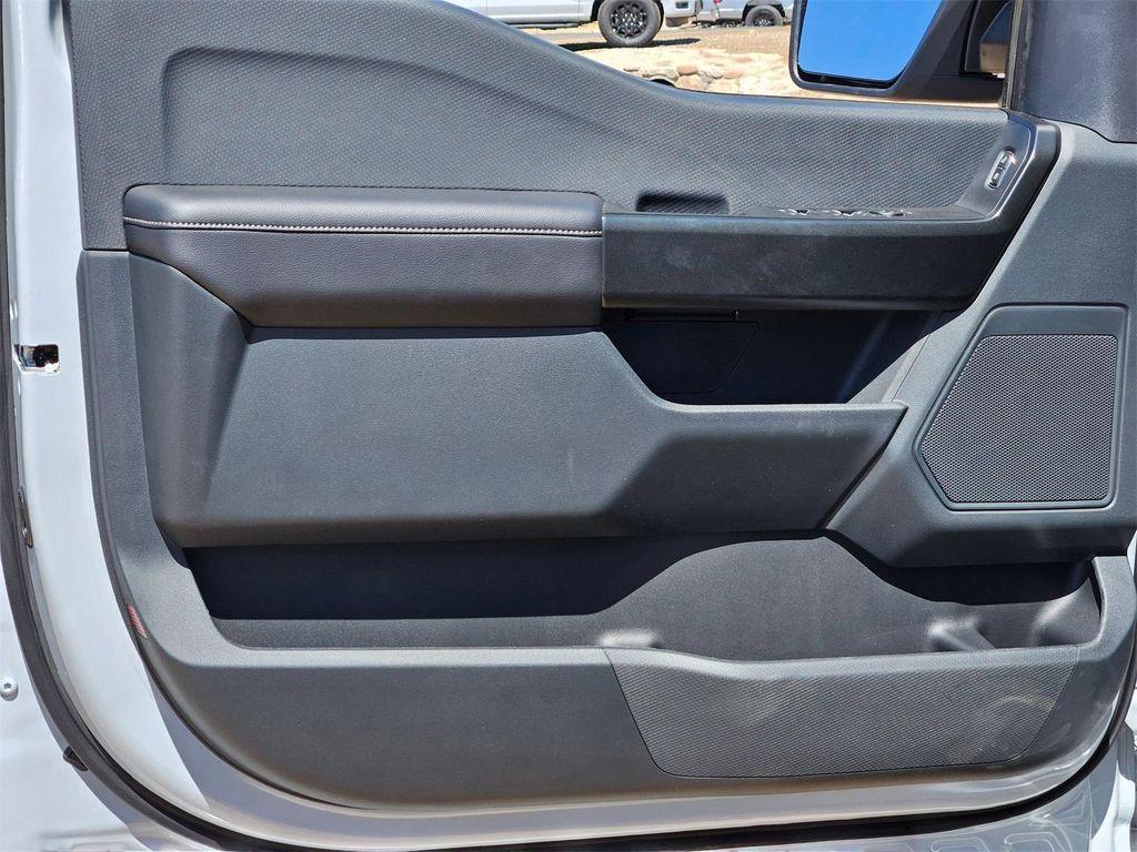 new 2025 Ford F-150 car, priced at $43,475