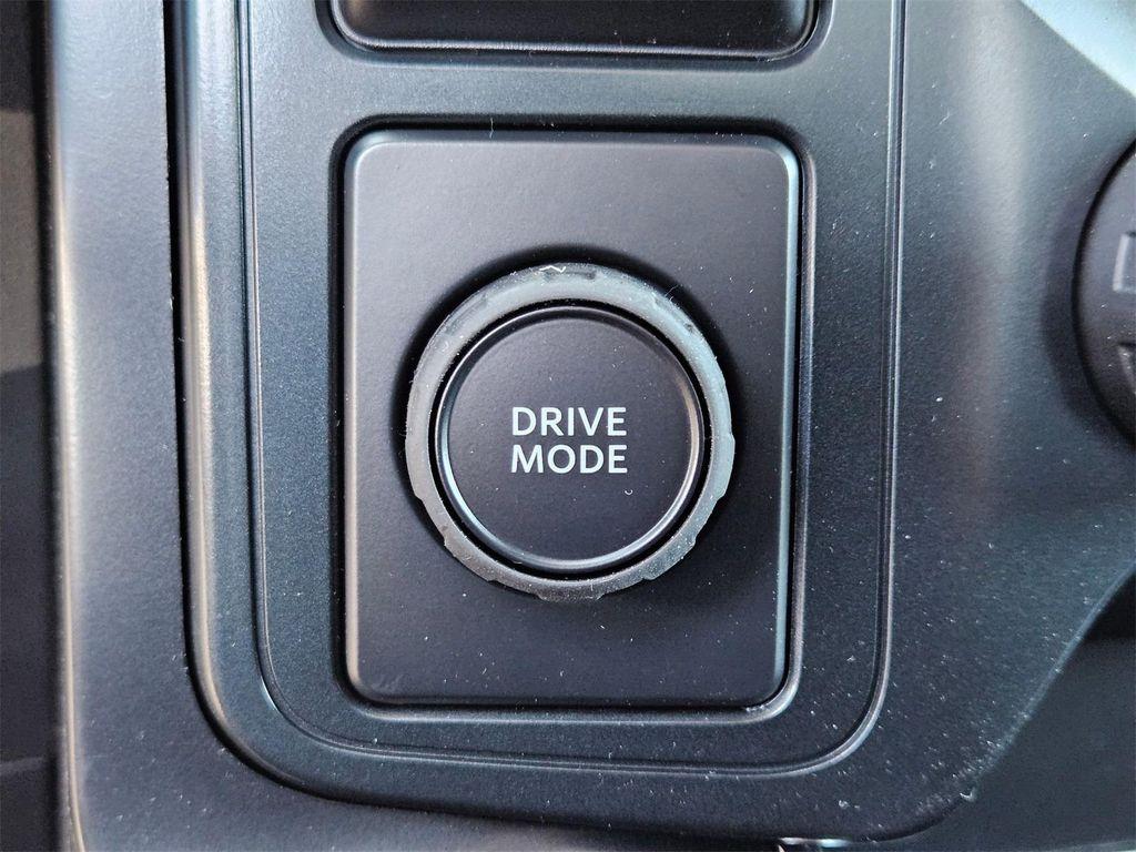 new 2025 Ford F-150 car, priced at $43,475