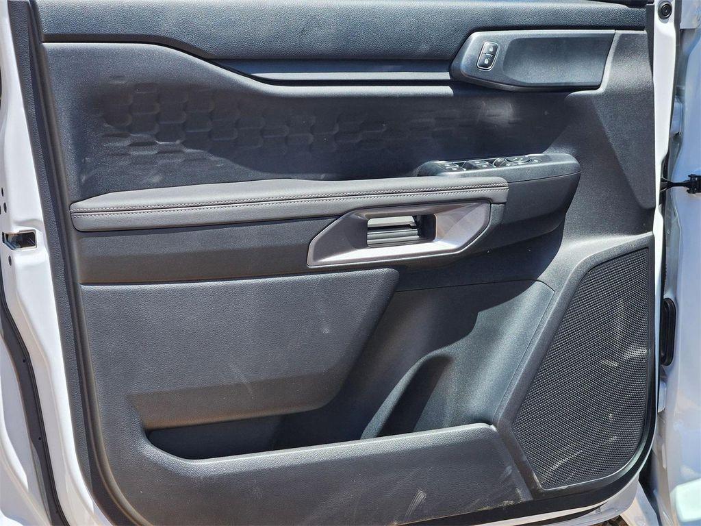 new 2025 Ford Ranger car, priced at $39,440