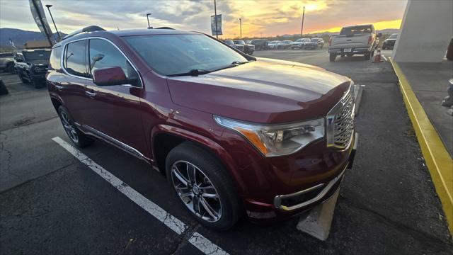 used 2017 GMC Acadia car