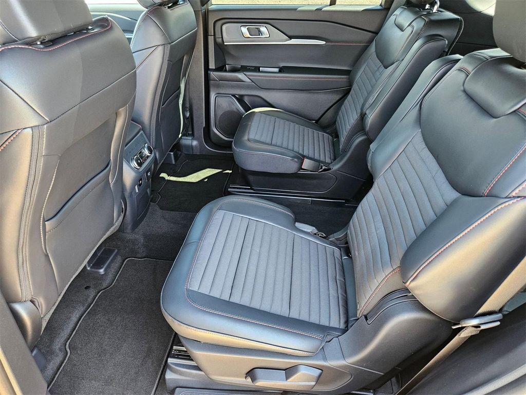 new 2025 Ford Explorer car, priced at $43,045