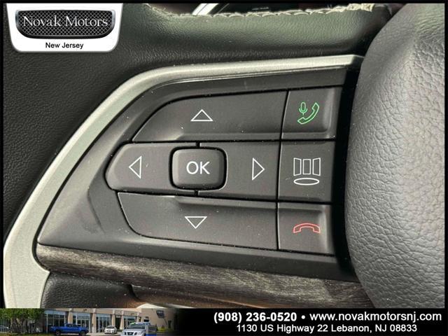 used 2022 Jeep Grand Cherokee car, priced at $33,999