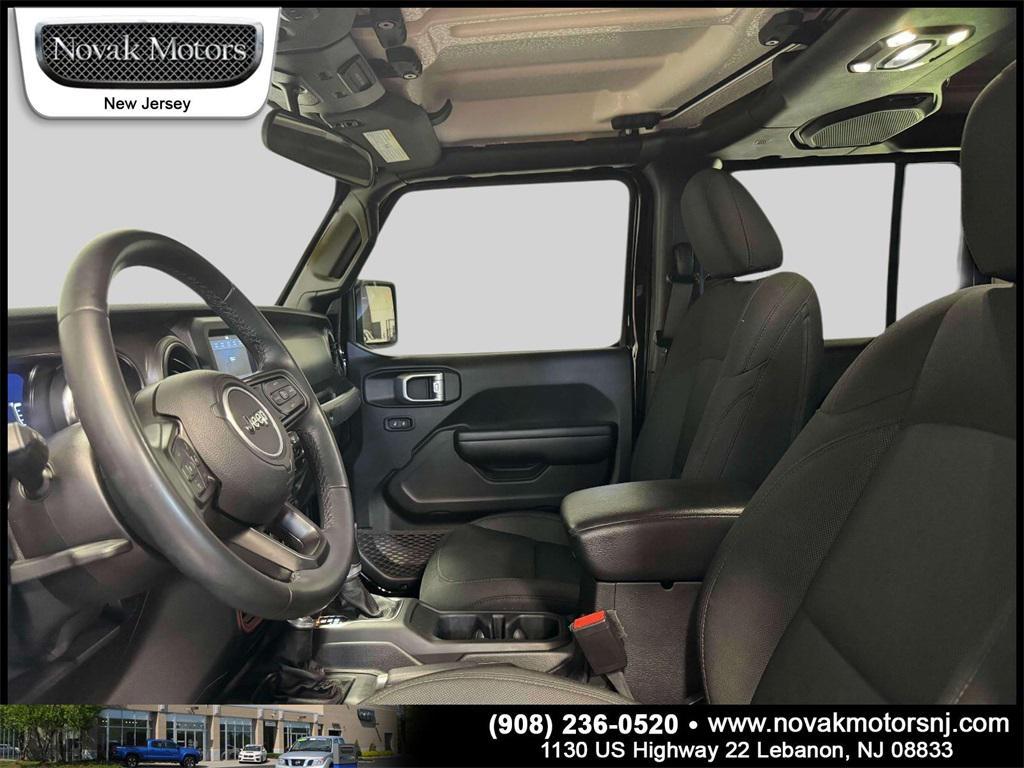 used 2021 Jeep Gladiator car, priced at $30,958