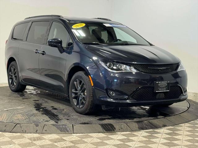 used 2020 Chrysler Pacifica car, priced at $28,999