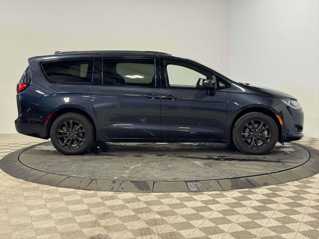 used 2020 Chrysler Pacifica car, priced at $28,999