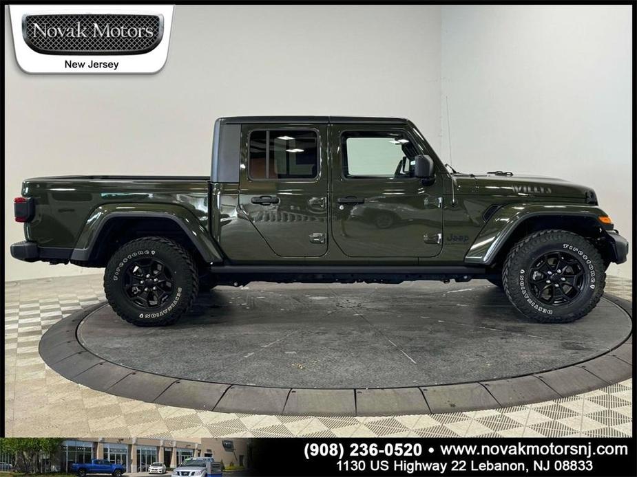 used 2021 Jeep Gladiator car, priced at $35,588