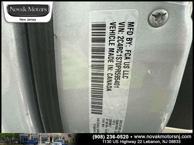 used 2023 Chrysler Pacifica Hybrid car, priced at $34,999