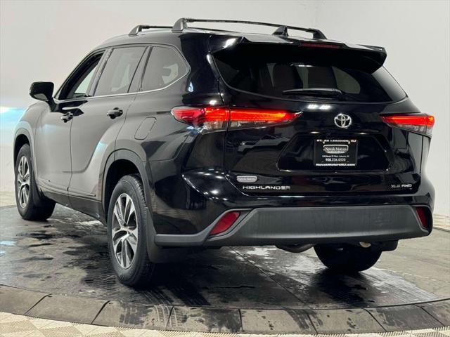 used 2021 Toyota Highlander car, priced at $35,999