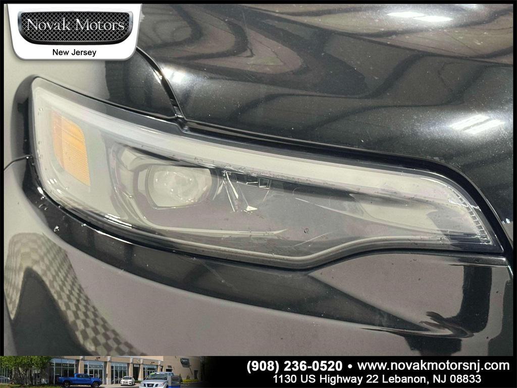 used 2022 Jeep Cherokee car, priced at $26,928