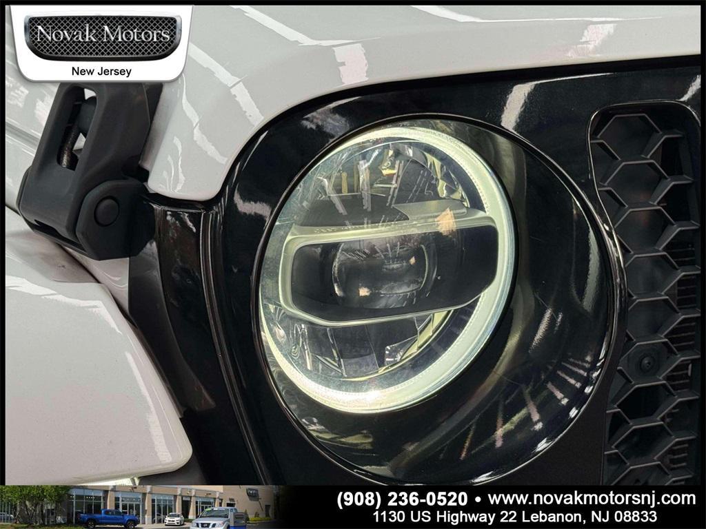 used 2022 Jeep Gladiator car, priced at $34,488