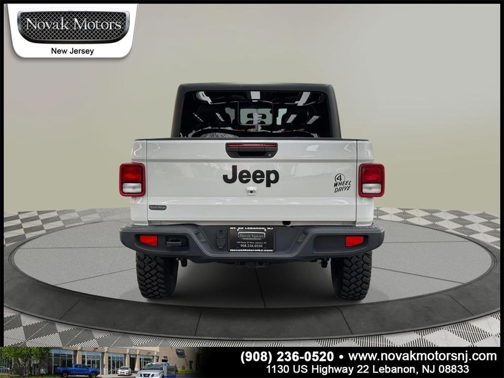 used 2022 Jeep Gladiator car, priced at $34,488
