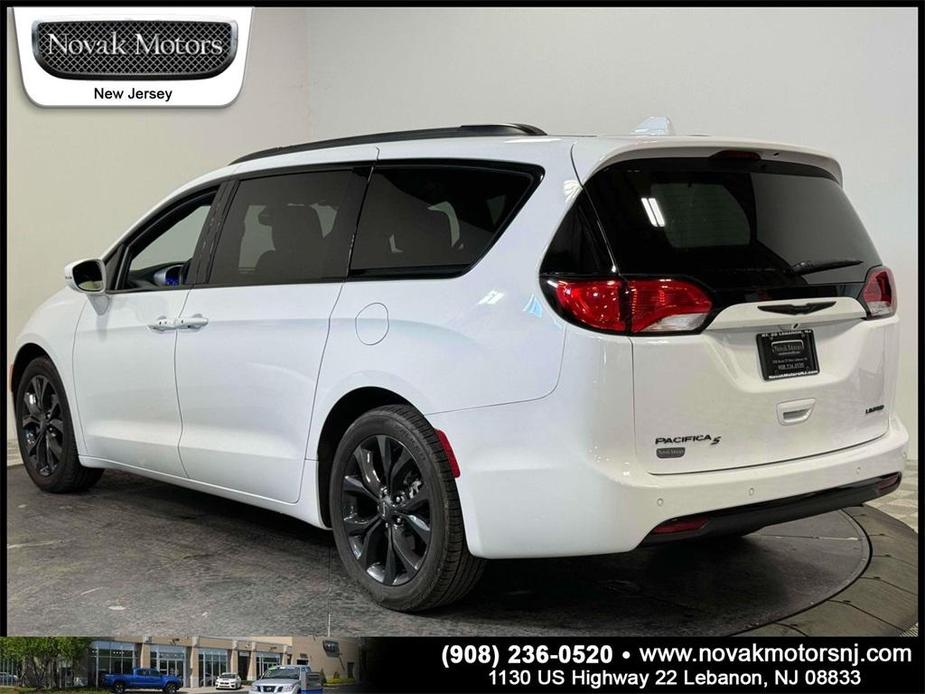 used 2020 Chrysler Pacifica car, priced at $30,958