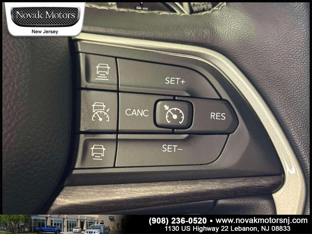 used 2022 Jeep Grand Cherokee car, priced at $31,948