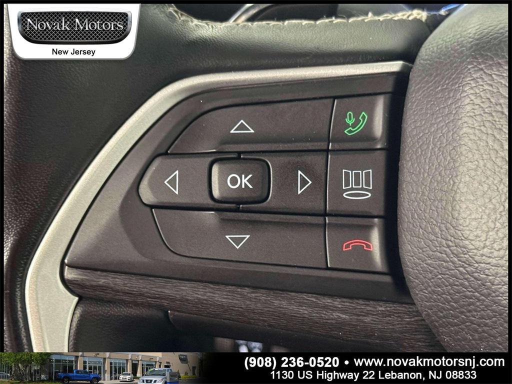 used 2022 Jeep Grand Cherokee car, priced at $31,948